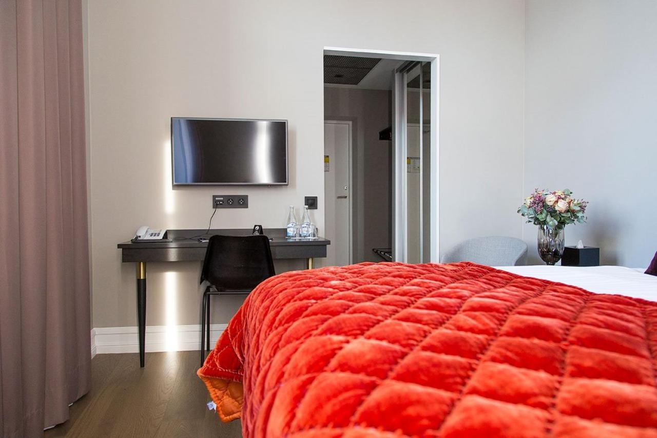 Continental Du Sud Hotel Истад Екстериор снимка